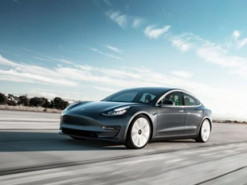 Знаменитый электрокар Tesla Model 3 ожидает серьезный рестайлинг: что изменится