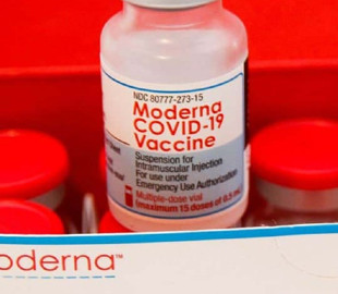 В Helsi рассказали, почему в приложении пропадают записи на вакцинацию Moderna