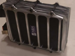 Науковці знайшли новаторський спосіб збільшити потужність літій-іонних акумуляторів для дронів у 4 рази