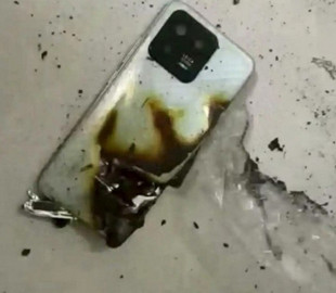 Популярна модель смартфона вибухнула в руках дитини просто під час гри