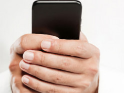 Вони небезпечні для телефону — які SMS краще одразу видаляти