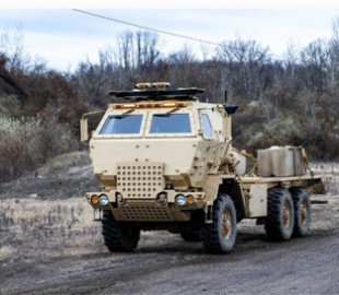 Безпілотний HIMARS: американський виробник перевірених у боях в Україні РСЗВ створив автономний ракетний комплекс