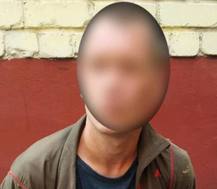 У мешканця Запоріжжя з автомобіля вкрали телефон: грабіжник у СІЗО