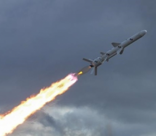 Північна Корея запустила нову модель балістичної ракети великої дальності