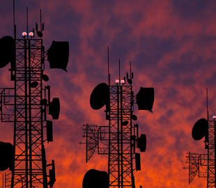 Санкции ударили по башням: Россию ждут большие проблемы с мобильной связью и 5G