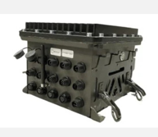 Українські розробники представили систему керування наземних роботів Droid Box