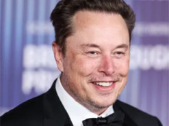 "Легіон нащадків перед апокаліпсисом". Маск шукає в соцмережі жінок, що народять йому дітей – WSJ