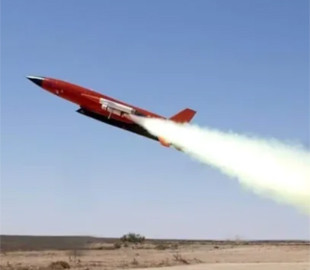 Дрон-мішень BQM-177A замість ракет: за швидкості 1225 км/год збити його зовсім непросто