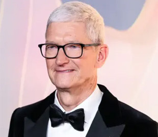 Епоха Тіма Кука завершується: як звичайний менеджер перетворив Apple на найдорожчу імперію