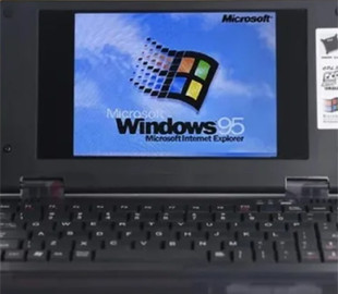 Представлений ноутбук Pocket 386 на 36-річному процесорі Intel та платформі Windows 3.11