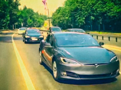 Илон Маск лично пообещал вывести Tesla на украинский рынок