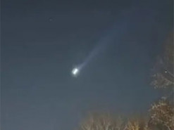 Над Америкою вже місяць літають таємничі безпілотники, їх бачили і над полем для гольфу Трампа