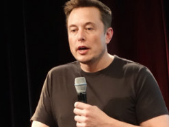 Volkswagen хотел купить компанию Tesla