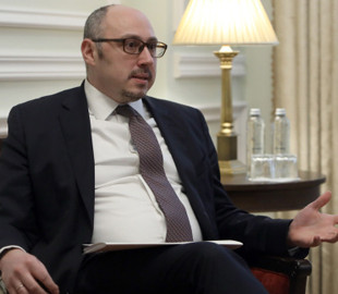 У МЗС планують до кінця року завершити цифровізацію всіх консульських послуг