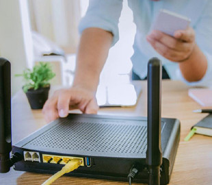 Ваш Wi-Fi може стежити за вами крізь стіни з точністю до 100%: вчені заявили про загрозу