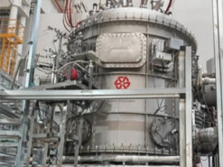 У Китаї збудували високотемпературний надпровідний токамак