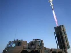 В Японії перехожі на дорозі помітили першу в країні систему гіперзвукових ракет