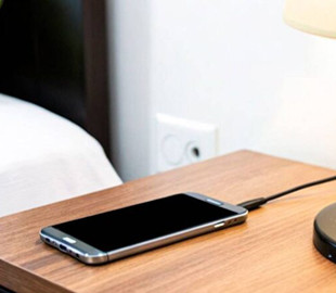 10 поширених помилок при зарядці телефону і як їх уникнути