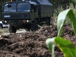 Дрон, що впав у полі в Польщі, імовірно, прилетів з білорусі - прокурор