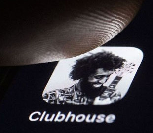 В сети появился Clubhouse для Android