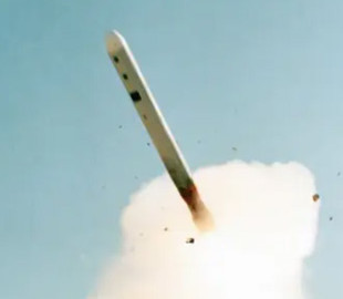 Яка справжня дальність ракети Tomahawk: чи здатна вона бити на 2500 кілометрів