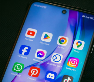 Google обмежить додатки, які виснажують батарею смартфона