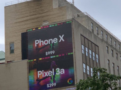 Google продолжает насмехаться над камерой iPhone