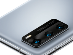 Китайские компании активно скупают смартфоны Huawei