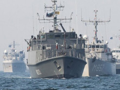 НАТО посилить стримування Росії в Чорному та Балтійському морях - віцеадмірал