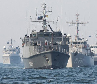НАТО посилить стримування Росії в Чорному та Балтійському морях - віцеадмірал