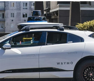 Ігнорують ремонтні зони. У США Waymo відкликає 4 тисячі роботаксі через небезпечні маневри на дорогах