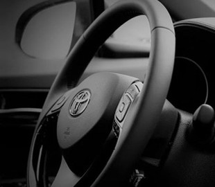 Из-за дефицита чипов Toyota выпустит на миллион автомобилей меньше, чем планировала в этом финансовом году