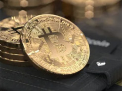 Рекорд будет побито: крипторинок готується до стрімкого росту курсу біткоїну