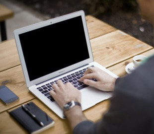 Шахраї вигадали свіжу схему обману від імені "Укрпошти"