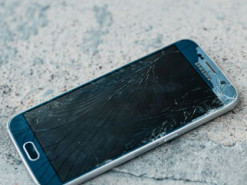 Захисна плівка чи скло: що реально рятує екран від тріщин