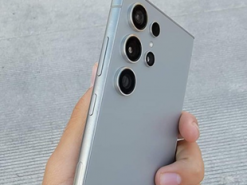 Samsung Galaxy S24 Ultra можна оглянути зі всіх сторін