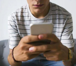 Відвідувачів порносайтів змусять сканувати обличчя