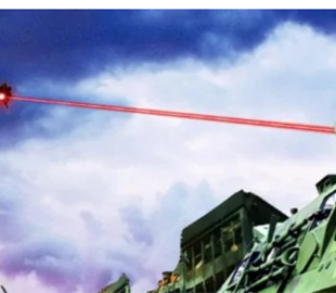 Пропалюють не все та не завжди: як працює лазерна зброя та що заважає її застосовувати в бою