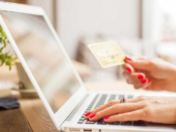 «Розвела» на гроші: жінка оформила на знайомого три онлайн-кредити