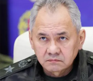 РосЗМІ пишуть, що Шойгу за час перебування на посаді розікрав 11 трильйонів рублів