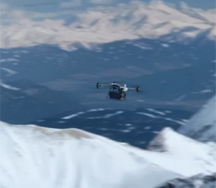 Дрони DJI допомагають прибирати сміття з Евересту