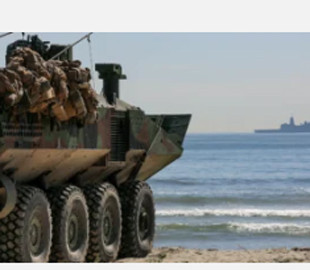 Розкриті технічні характеристики американського бойового панцерника-амфібії ACV-30