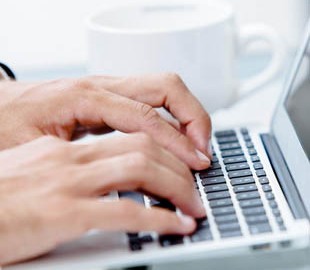 Навчання у режимі онлайн: батьки пильнуватимуть за дітьми у школах і дитсадках Києва