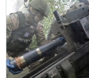 Росія для старих гармат М-46 з 50-х років взяла снаряди північнокорейського виробництва