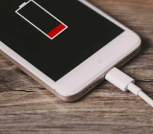 Як подовжити "життя" батареї смартфона: чотири золотих правила