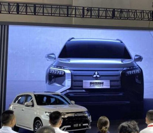 Mitsubishi анонсувала в Китаї електричну модель Airtrek