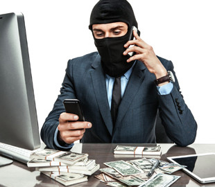 Подружжя шахраїв видурило у пенсіонерів понад 57 тис. грн