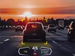 Британцы разрабатывают стекла с дополненной реальностью для автомобилей