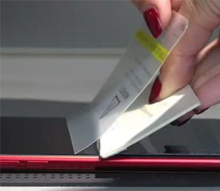 Чому захисні плівки для смартфонів більше не потрібні