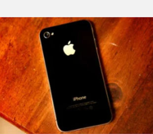 Таємницю iPhone 4, що могла знищити продукт, нарешті оприлюднили